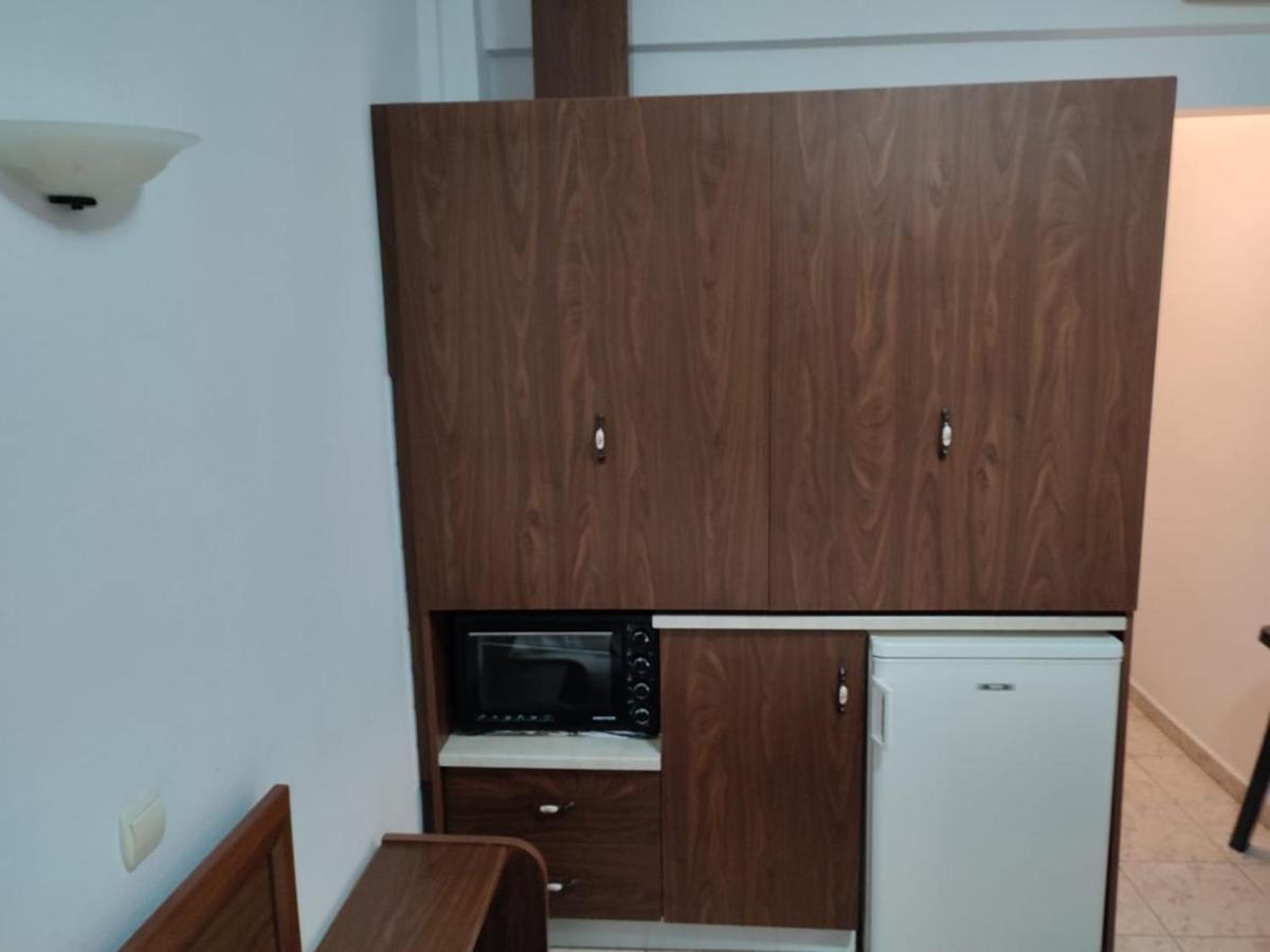 Ξενώνας Φωτεινη Ouranoupoli Exterior photo